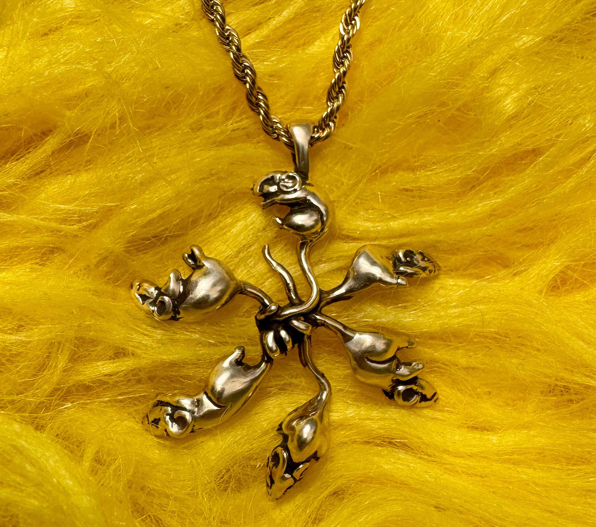 rat king necklace